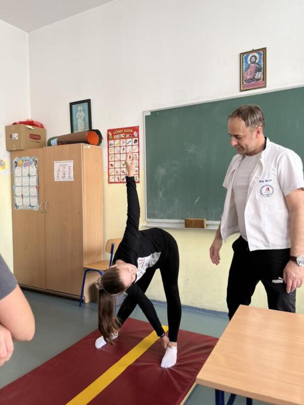 1eb80676-7a5a-4741-8584-4f9edb6b2651