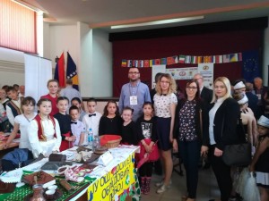 31084232_10216656601675322_1045892560268034048_n