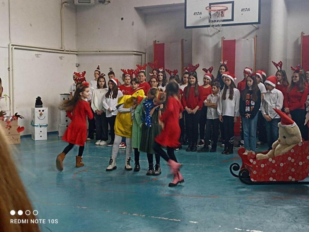 322943823 1019361159456300 2157431679003793696 n