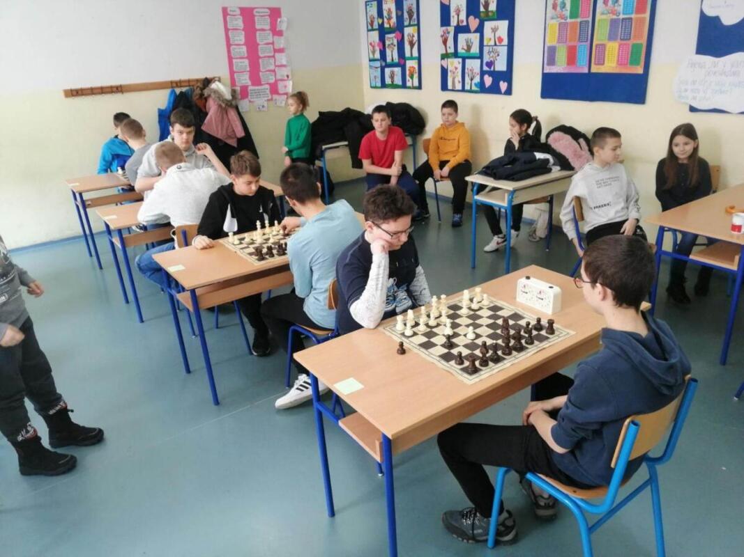 329718998 1343383449538706 6143848652893699696 n