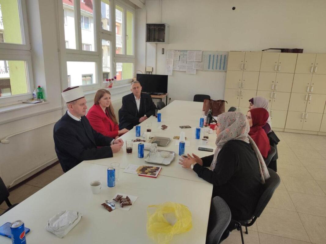 336525212 135489899257996 8191258534413705431 n