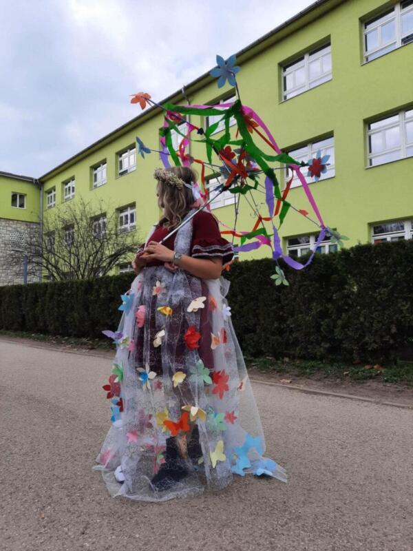 337047633 160577233175697 1661540958452944525 n