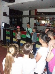 33811092_10209308556185546_1507040235312119808_n (1)