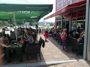 33901207_10216383984981131_8606824280308580352_n