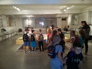 33943921_10216383989581246_8924697331031343104_n