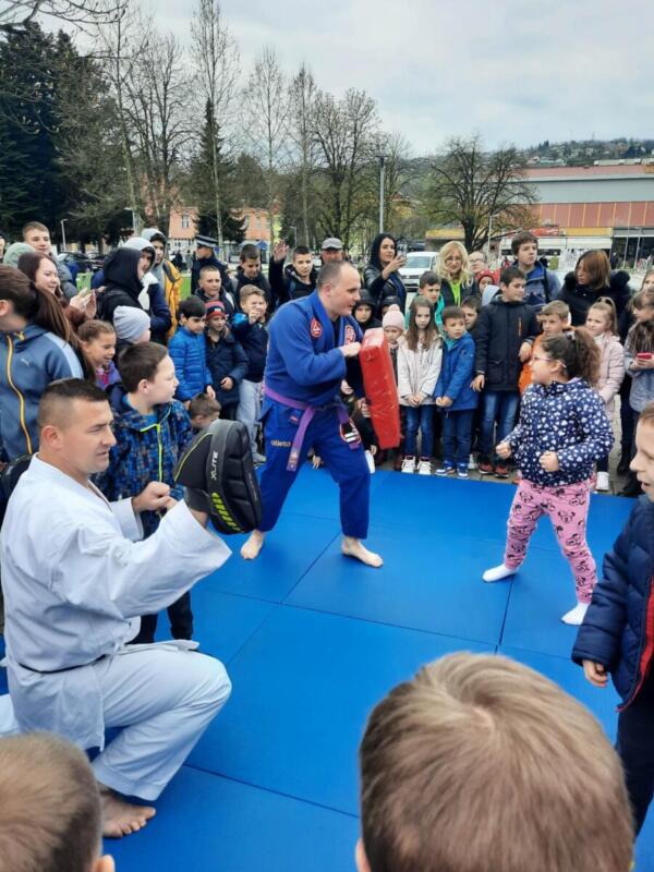 339563619 218706694172393 8011938930062895131 n