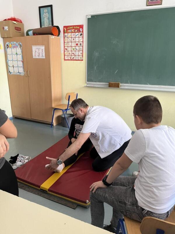 33cb3fc3-414a-4a55-87ce-09d354294eac