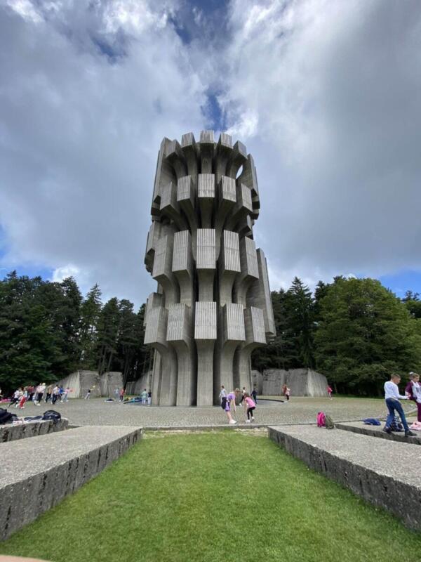 351516811 1211024509573584 568953910062840395 n