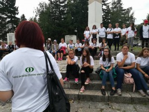 35195826_10217045495557426_4692938849683243008_n