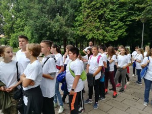 35196910_10217045498677504_8608555860798472192_n