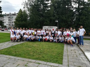 35225377_10217045499197517_6730106863980904448_n