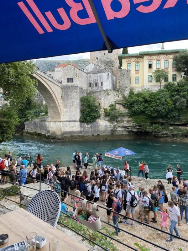 354044921 154388214301795 8430490379162714998 n