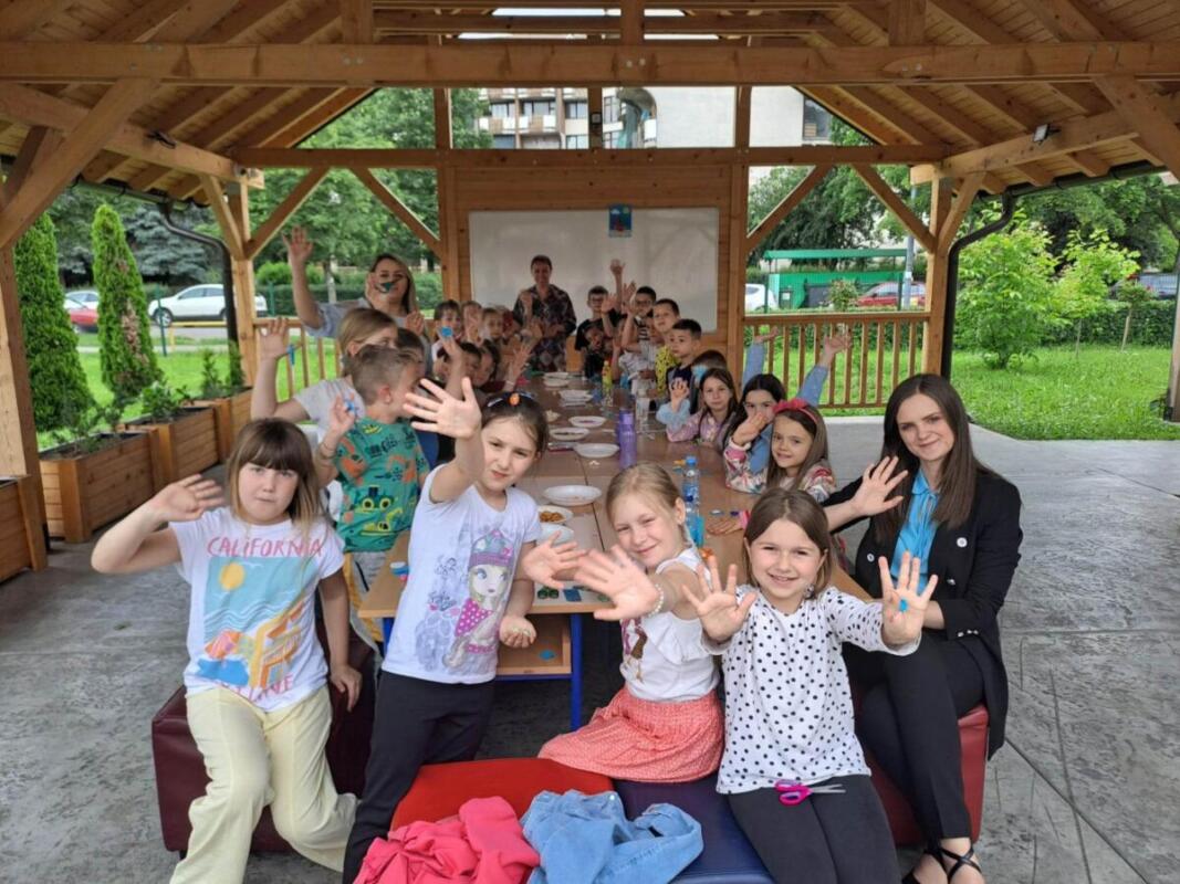 354511118 225418176957486 760364389238572241 n