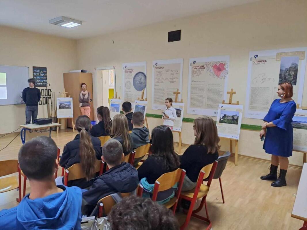 370226025 368437432424232 7625132209509289856 n