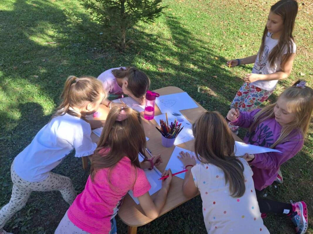 384543442 781913240353658 1735779471522143432 n