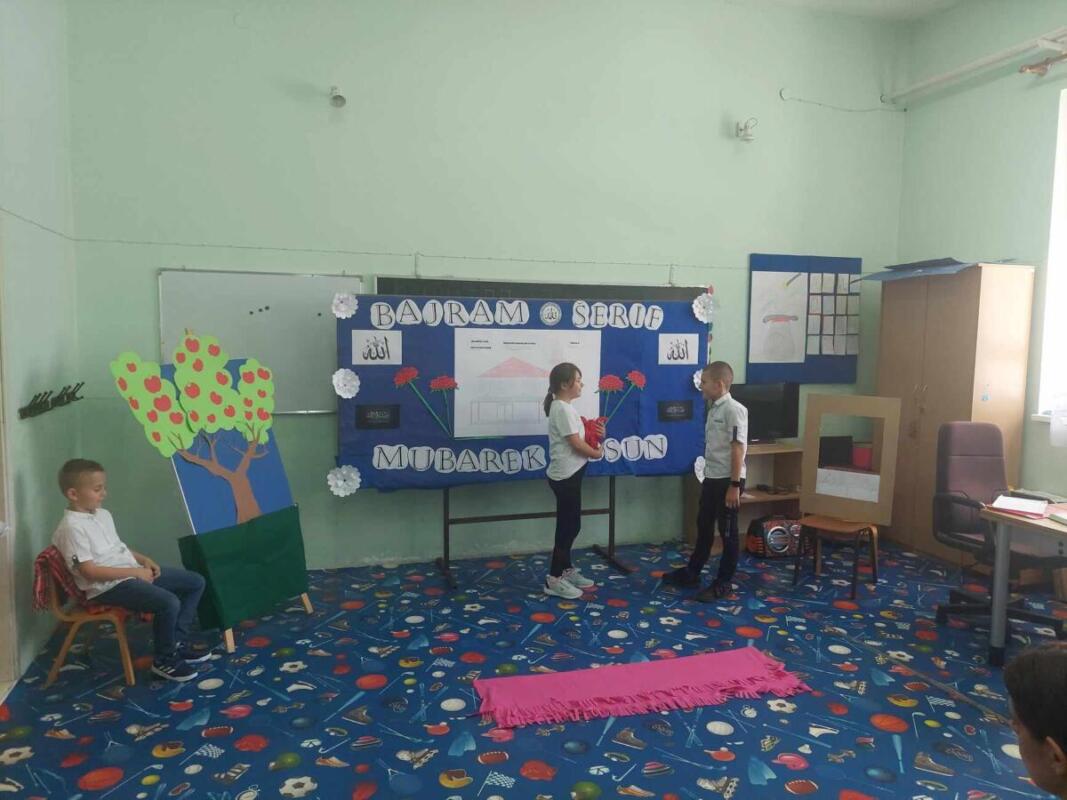 3ba808f4-0e33-426a-a746-91e8f812af76