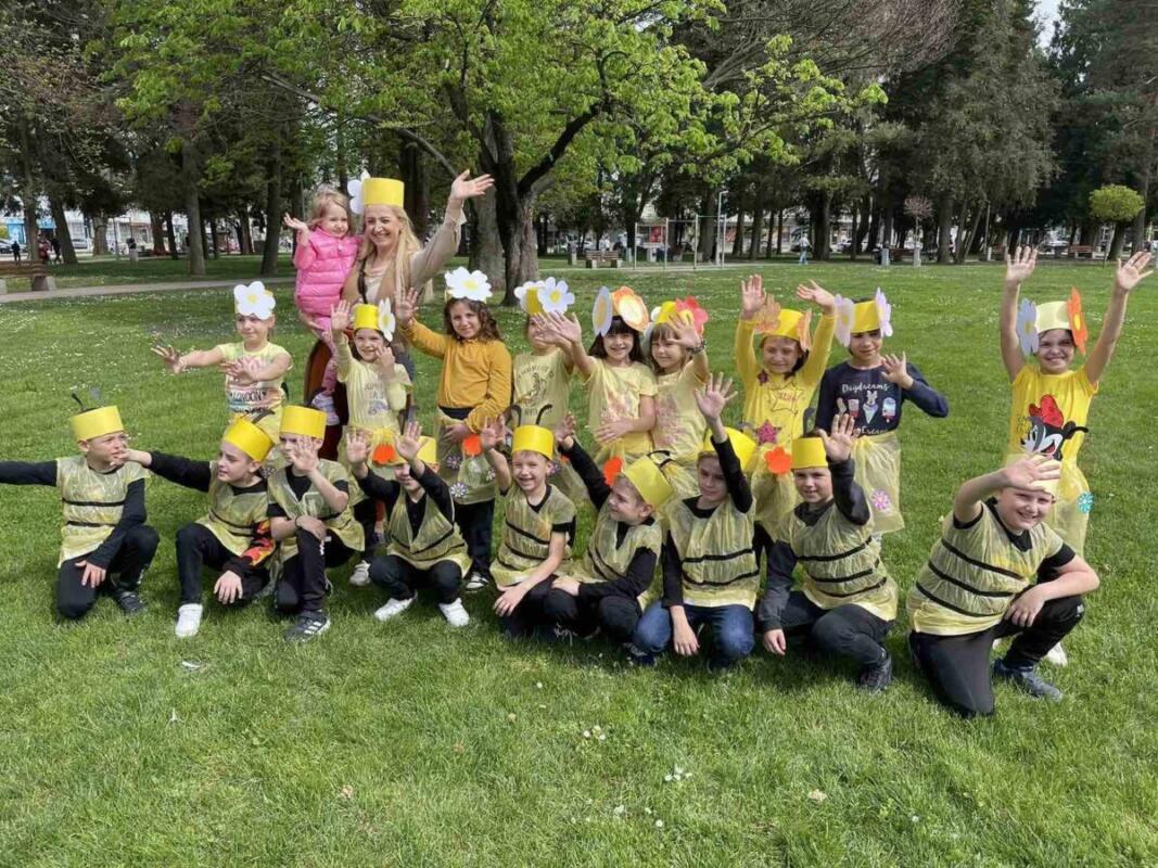 3cd7b746-fcc6-4ca3-8efb-2bb8d79bf7f5