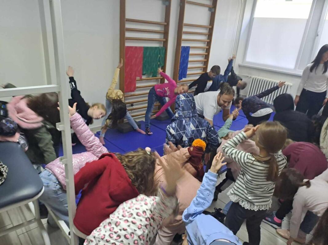 406265139 723888215977031 9043922257360408345 n