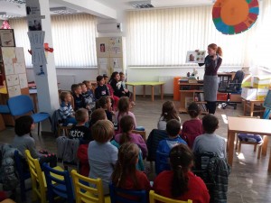 43178716_251655128828257_2372985365368668160_n