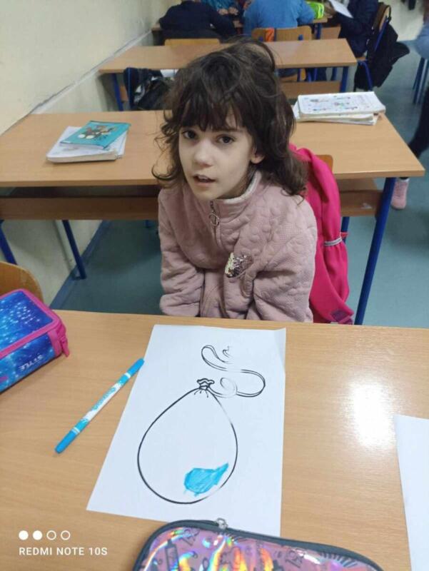 4acba4b6-7d55-4345-a3dc-f424dcf68631