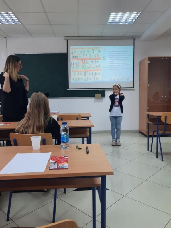 4efbf618-5d6d-47f5-9188-43749aacbef5