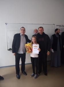 52698840 405638900027102 924846247129382912 n