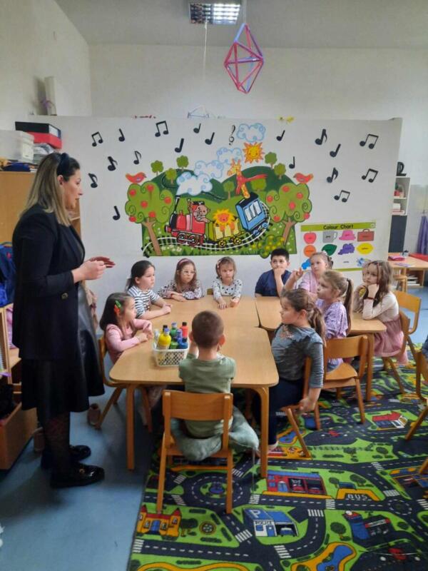 64b3bab5-3539-45a9-afd5-5dc28014f4a8