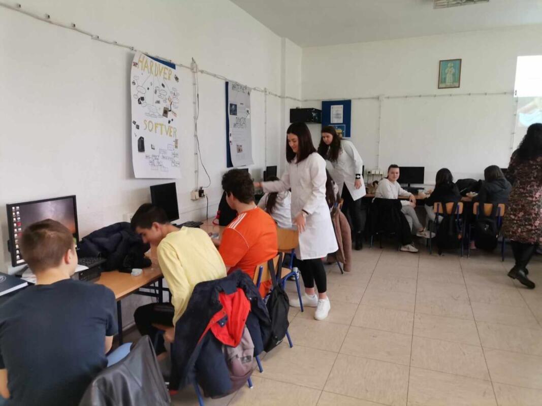 6553e74d-e41e-40de-b379-40f55f6f8e6e