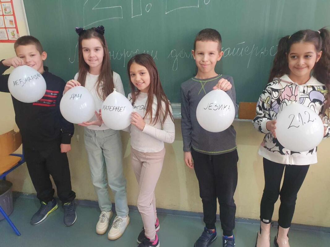 73d6cdfb-a657-45e3-8274-566af390a115