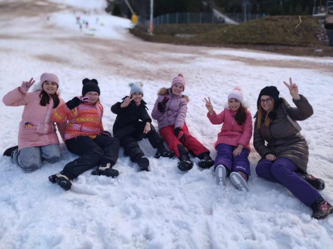 8102b2c9-692f-441e-a42c-d6031cec97d2