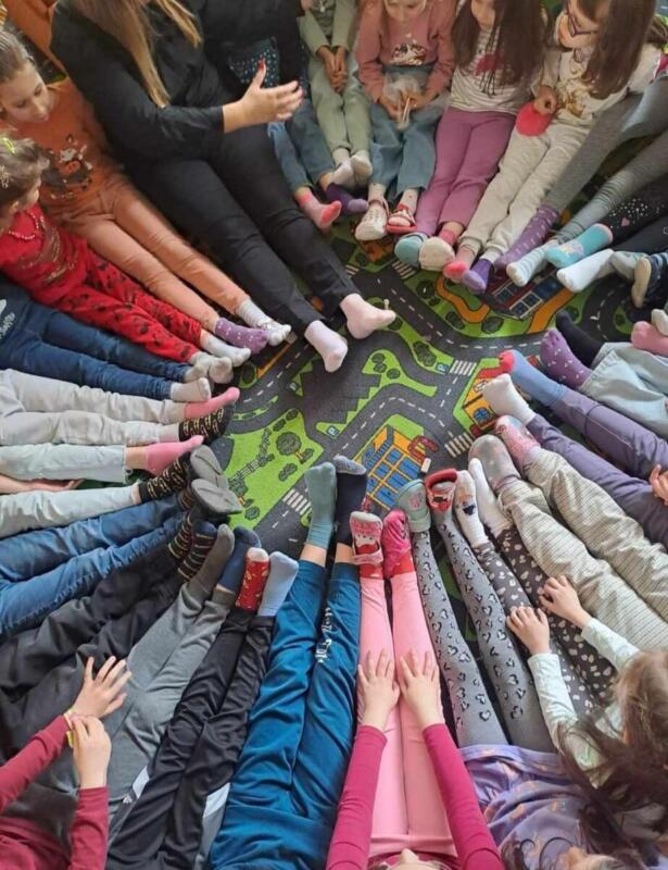 a75008e2-f28e-4265-8a2e-8d34c455270a