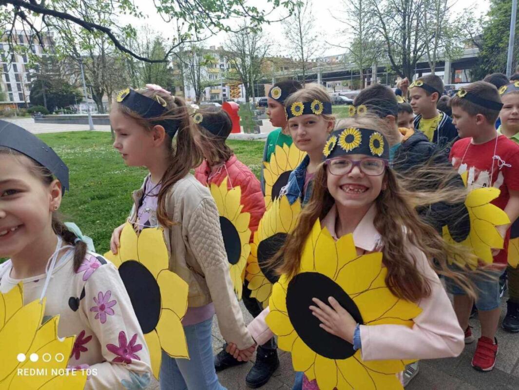 af1cccee-a16b-49f4-83ad-81a101327170