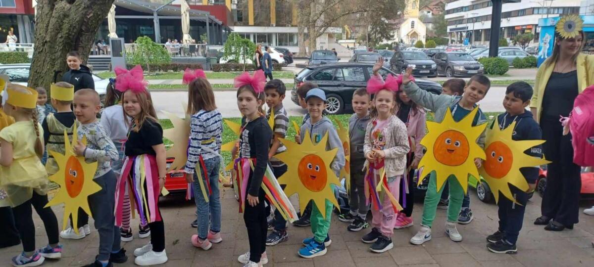 c45aec0b-d791-4cee-8dca-3688f411a7f9