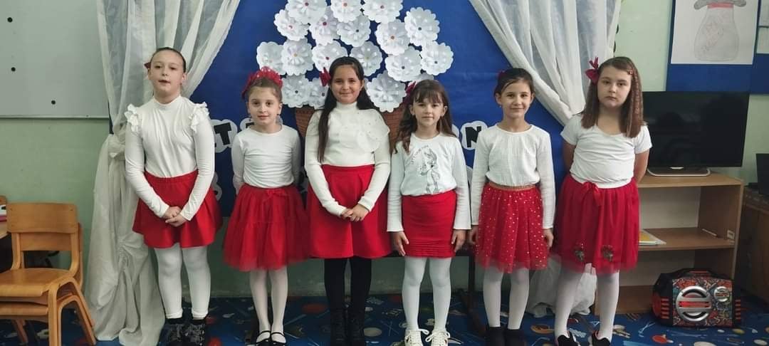 d06b732d-8a57-4588-b8d5-f3320e93ed07